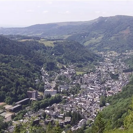 Chalet Mont-dore: 3 Chambres, Parking, Terrasse, Proche Pistes - Fr-1-415-57 *